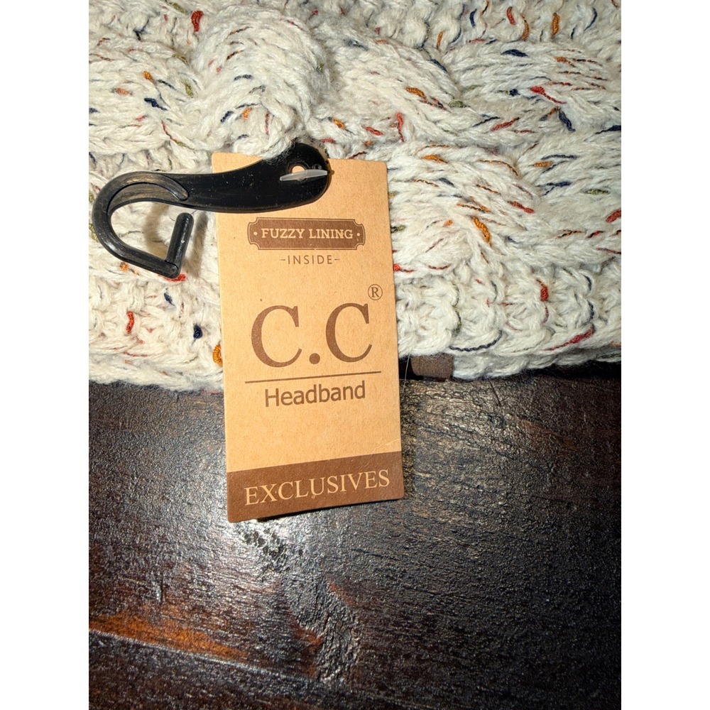 CC Exclusives Women Oatmeal Cable Knit Fuzzy Lined Headband HW-33 NEW - Picture 3 of 4